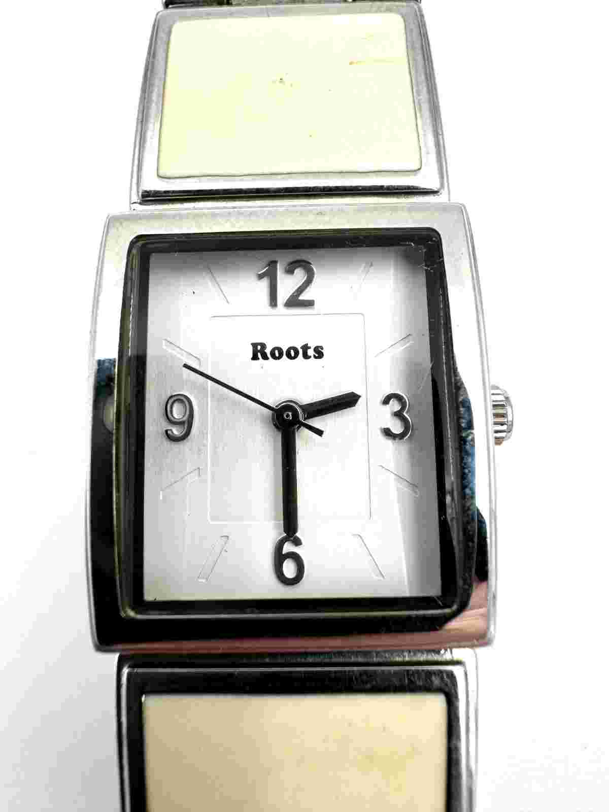 Roots R832 Summerside Women's Watch /Japan / New Battery