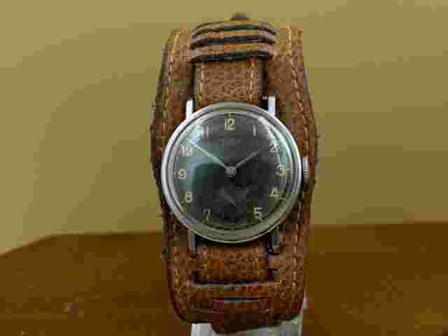 Rare OLMA "SUPER" Pilots WWII 1940's Military Swiss Mens Wrist Watch 17j