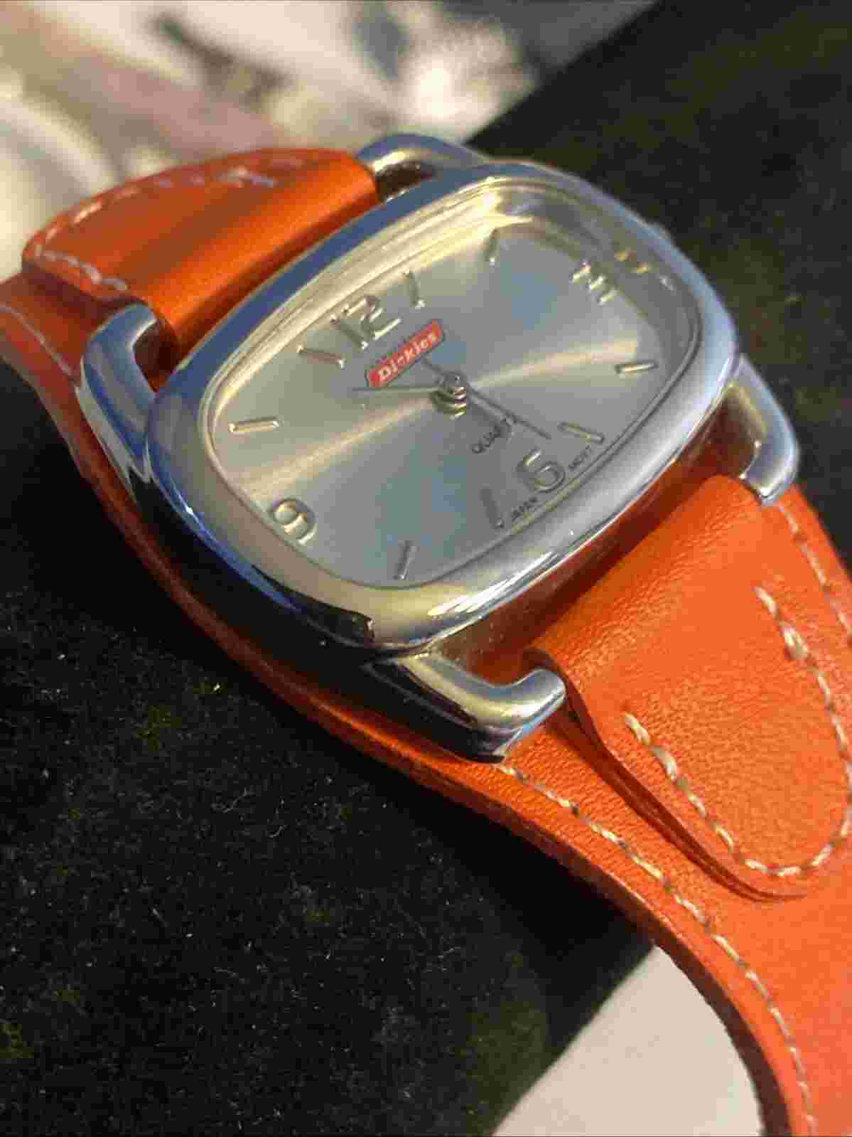Dickies Women's Orange Leather Buckle Band Analog Wristwatch New Battery