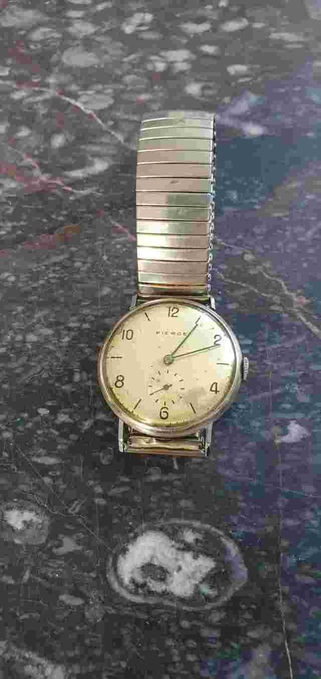 Vintage rare Pierce Swiss mans mechanical watch.