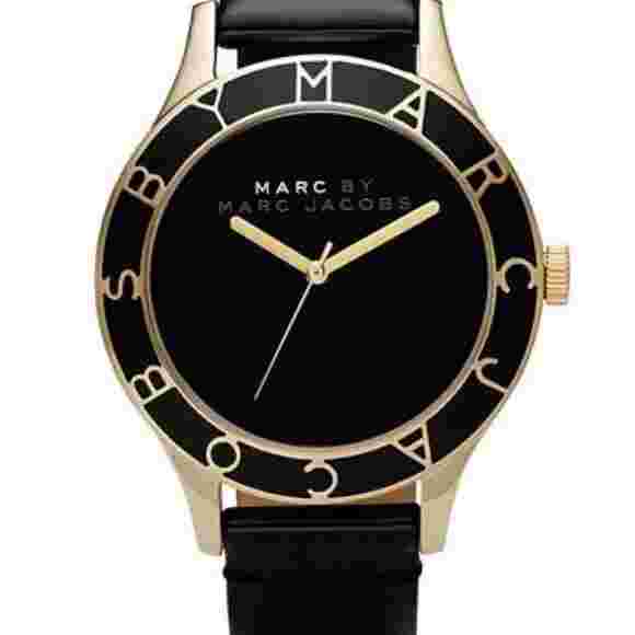 NEW MARC JACOBS BLADE GOLD+BLACK TONE,BLACK PATENT LEATHER BAND WATCH-MBM1201