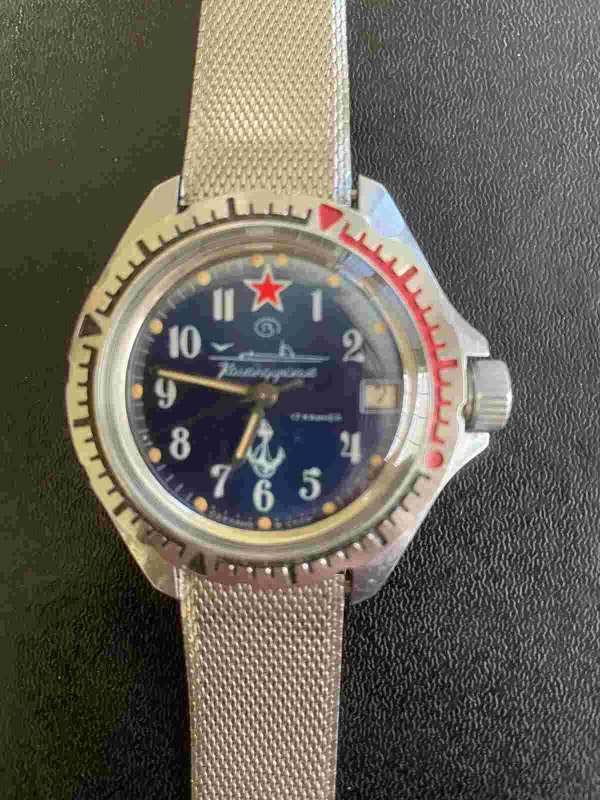 Vintage Russian Military Red Star Watch - Kausahguyckue