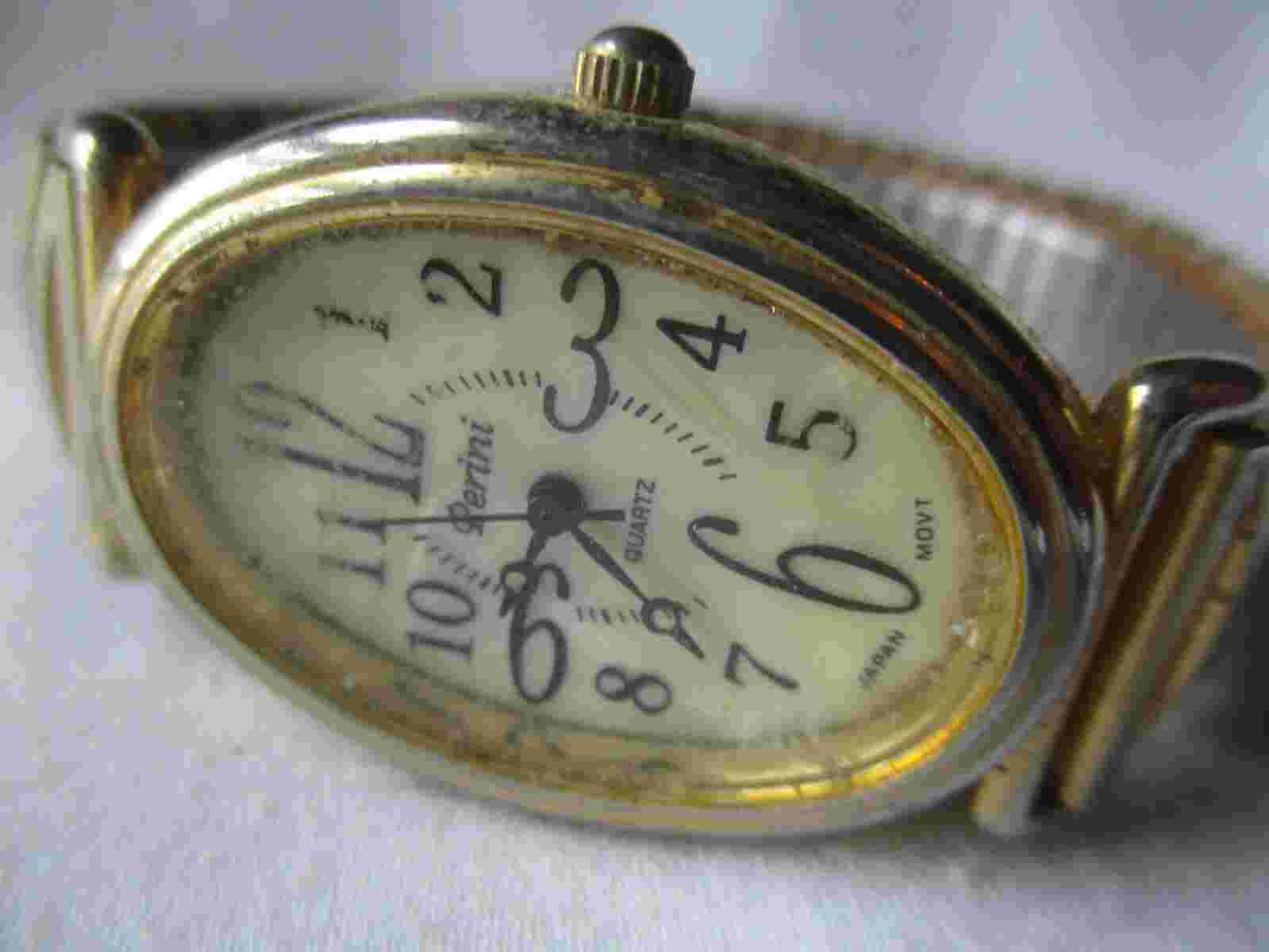 Perini Women's Wristwatch Oval Dial Goldtone Metal Expansion Band