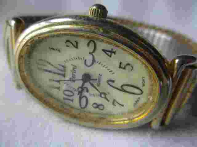 Perini Women's Wristwatch Oval Dial Goldtone Metal Expansion Band