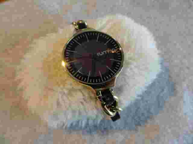 New in Box Rumba Ladies Quartz Water Resistant Watch