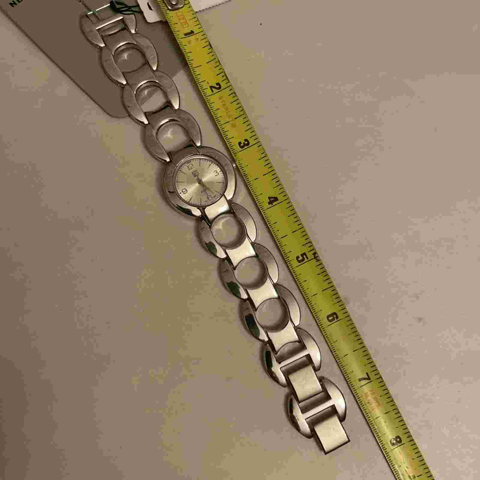 NEW Women's NEW YORK & COMPANY NY&C Silver Bracelet Watch New Battery