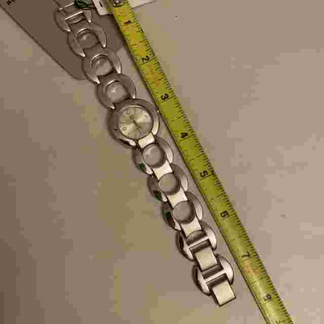 NEW Women's NEW YORK & COMPANY NY&C Silver Bracelet Watch New Battery