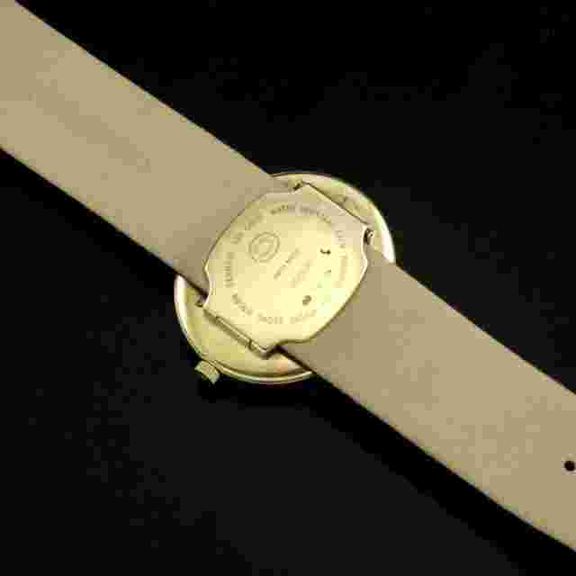 Georg Jensen. Ladies' Watch #1323 - 18k Gold - Oval - Vivianna Torun