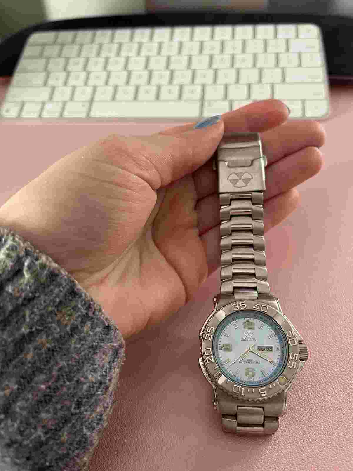 Reactor Womans Watch Silver & Blue Face 200m Water Resistant, Needs Battery
