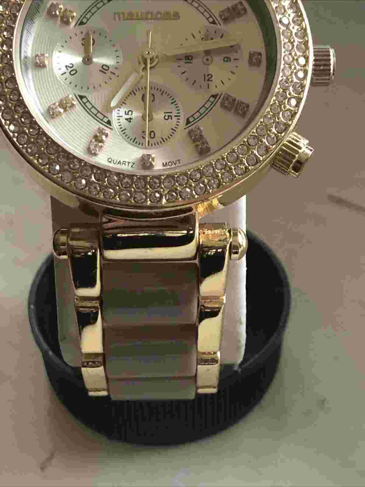 Maurice’s Fashion Watch
