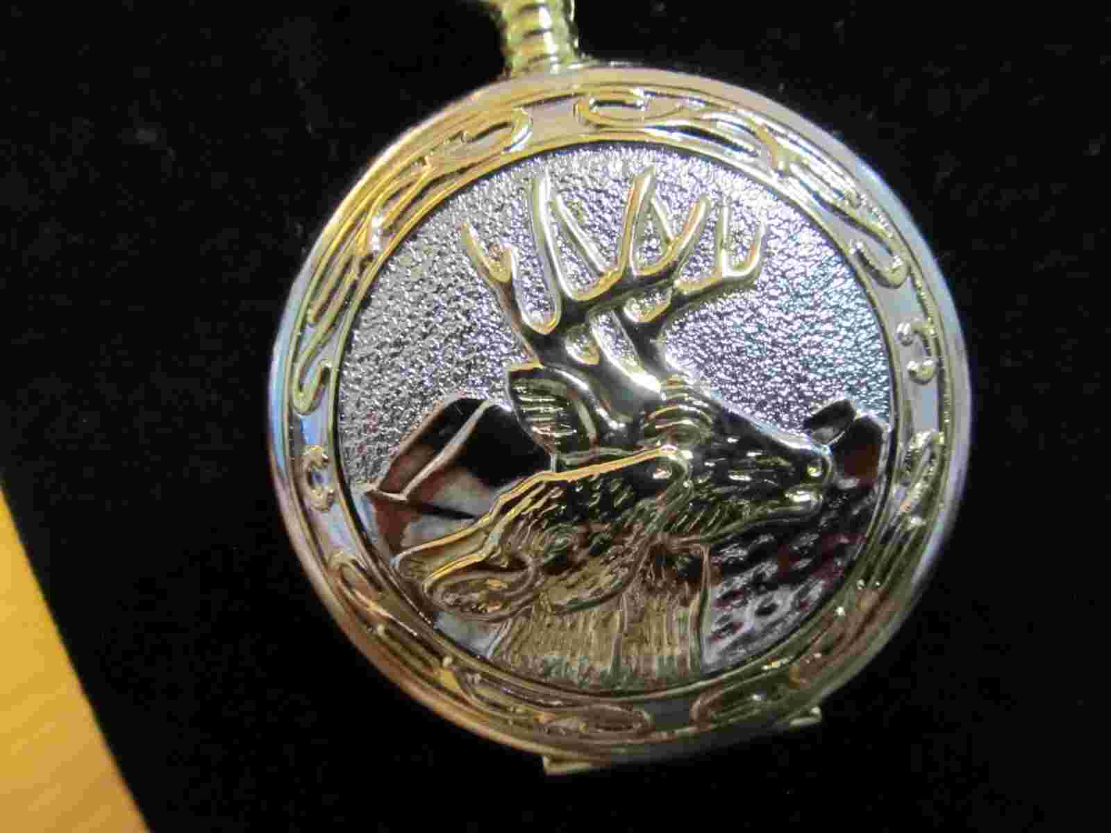 ELK/DEER MOUNTAINS "ALLUDE" GOLD TONE MEN'S BATTERY POCKETWATCH W/CHAIN - F/S