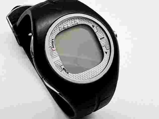 Polar F6 Electro Heart Rate Monitor Fitness Men's Digital Watch NEEDS BATTERY