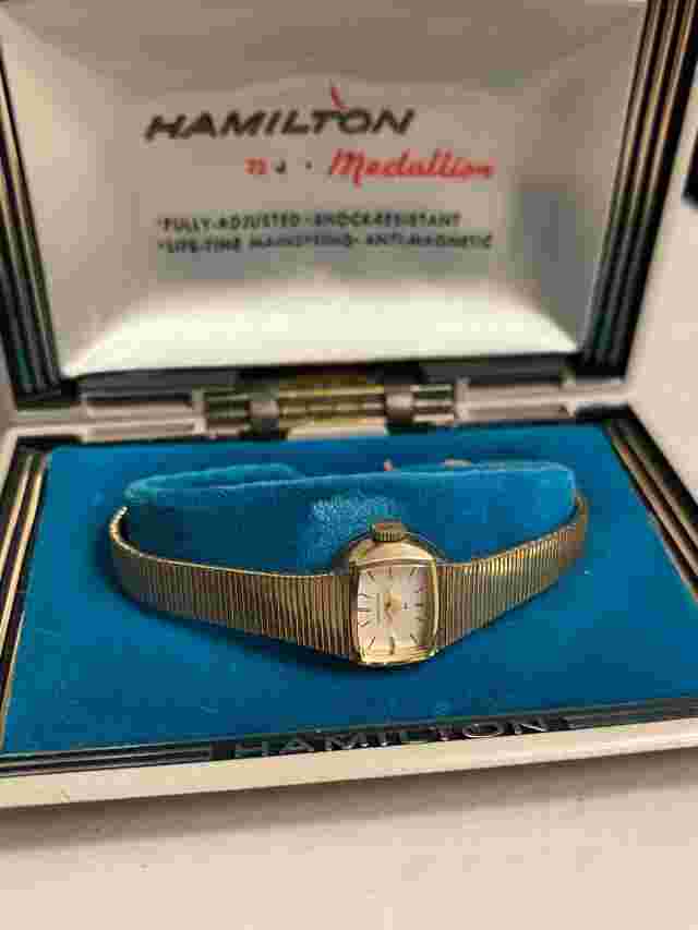 Nice Boxed Ladies 10K RGP Hamilton 22j Medallion Wrist Watch