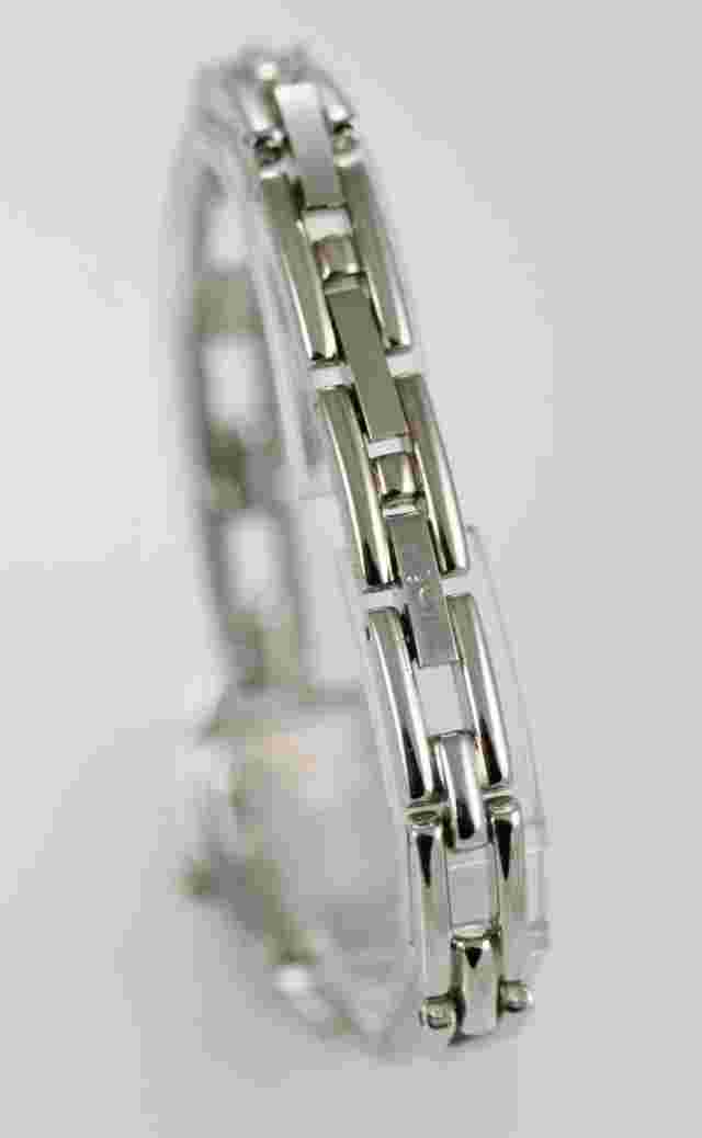 LEI Watch Womens Stainless Steel Silver Water Resistant Battery Pastels Quartz