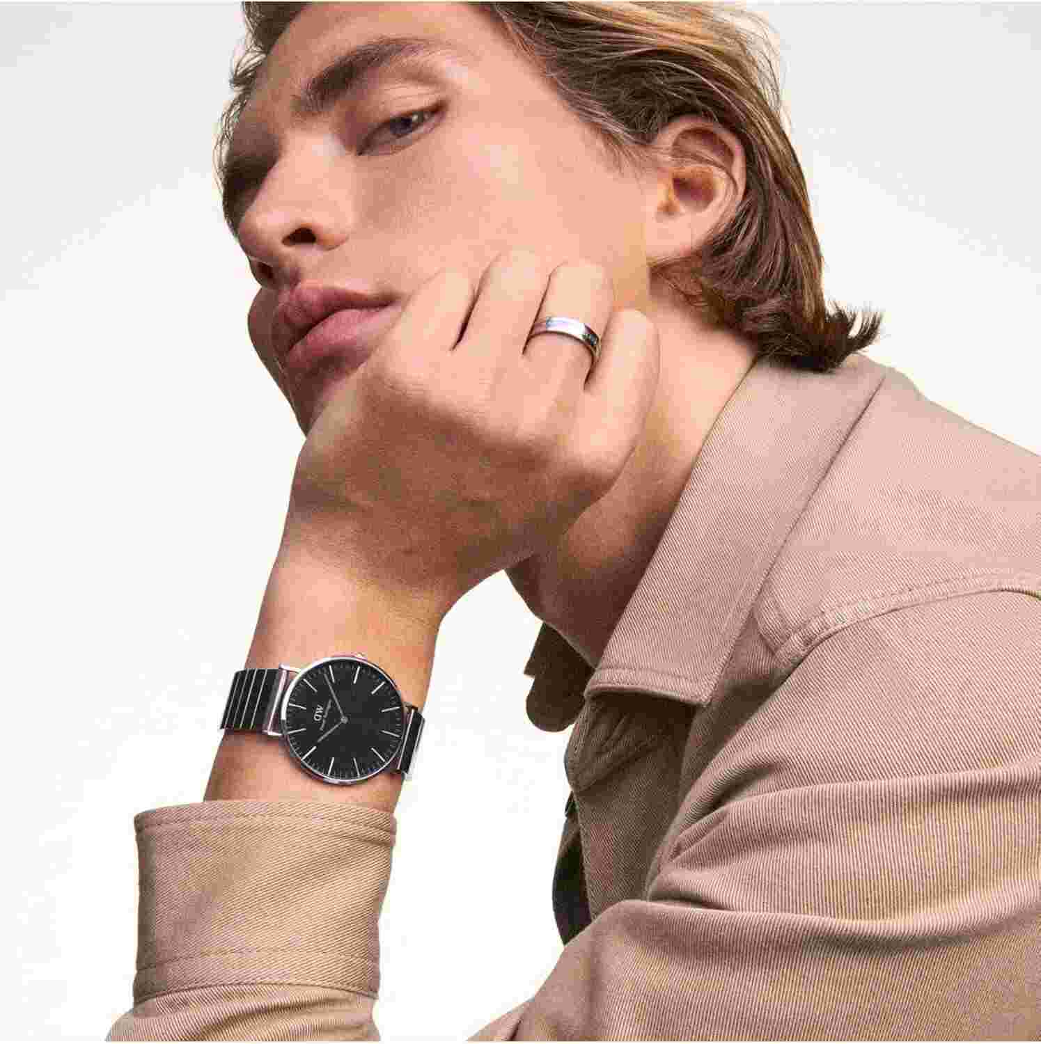Daniel Wellington Watch Classic Piano Link Onyx Silver 40mm DW00100774 Men's