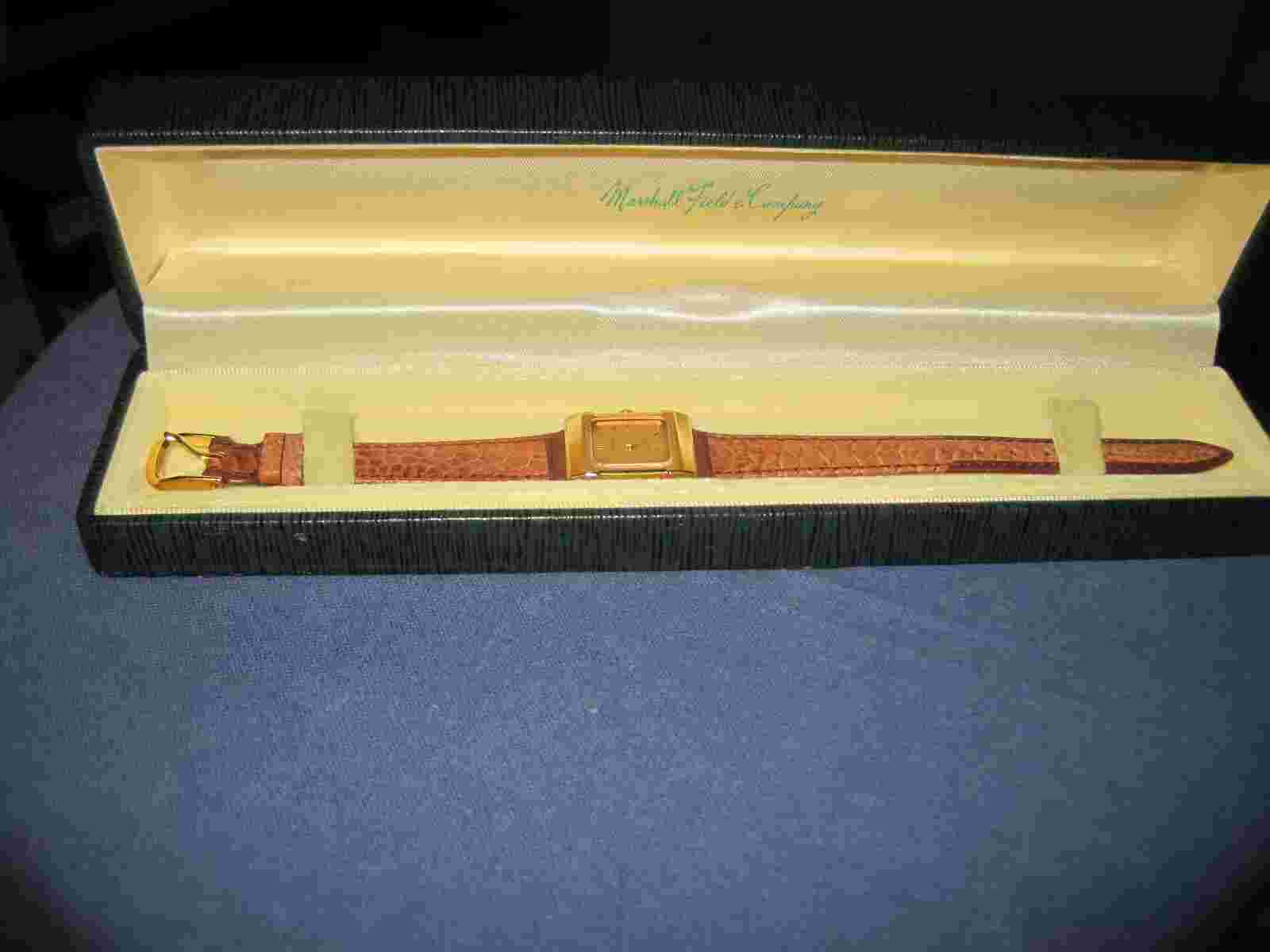 BX 064 ladys  gold plate LASALLE quartz watch