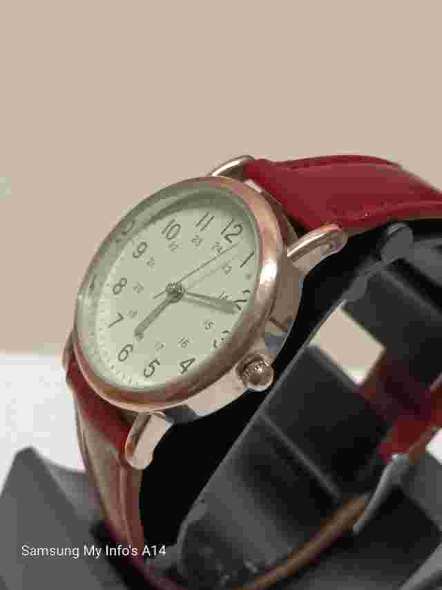 FMD LADIES WATCH Red Band, Silver /copper Tone Round Face.NEW BATTERY. Working