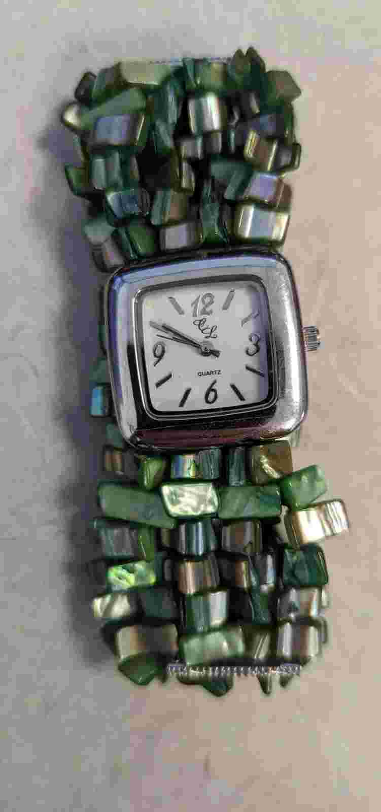 Unique WORKING Colleen Lopez Green / Teal Gem Chip Watch