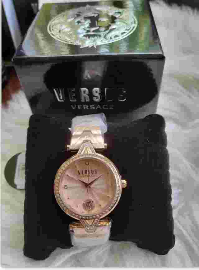 Versus Versace Womens Rose Gold VSPCI5521 NIB case 34mm