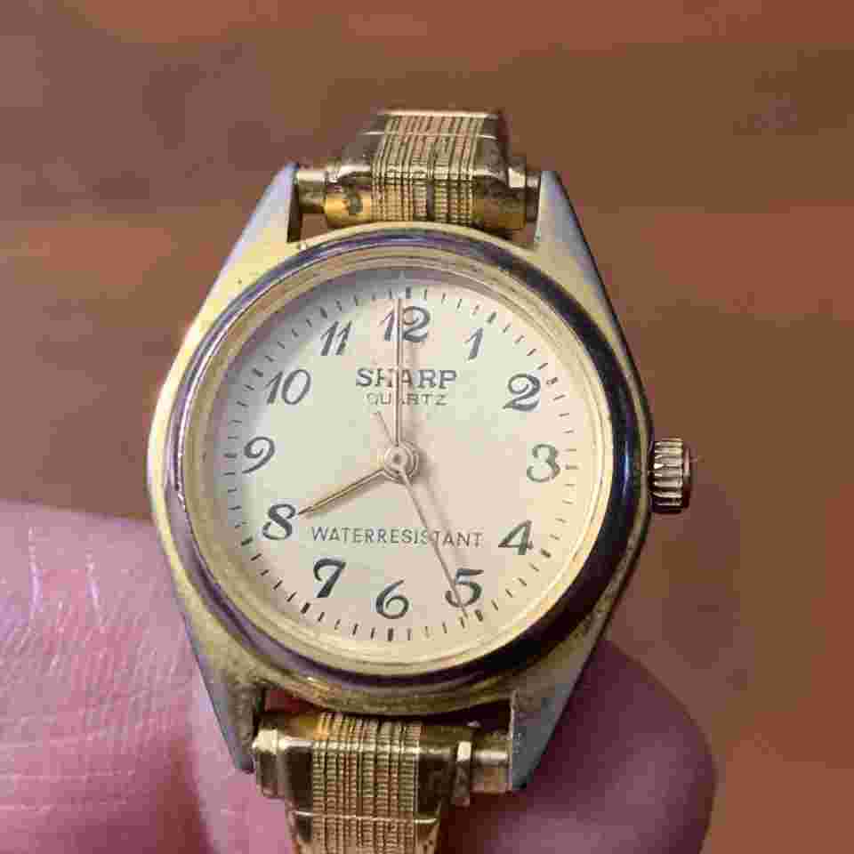 Vtg Speidel Sharp Quartz Water Resistant Women's Watch Gold Tone Needs Battery
