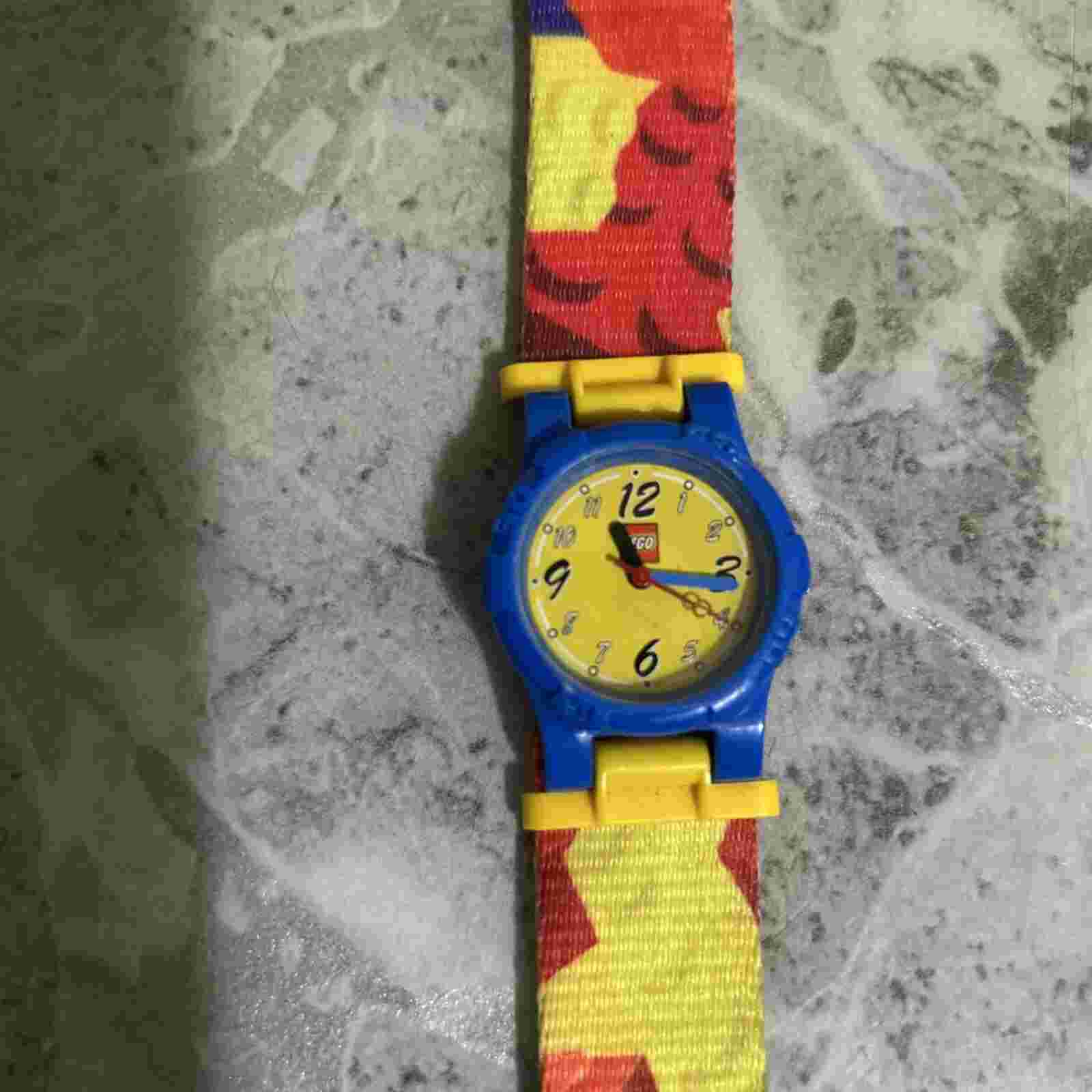 Lego 2004 25mm Blue Quartz Watch w/Multi-color Lego Band & NEW Battery