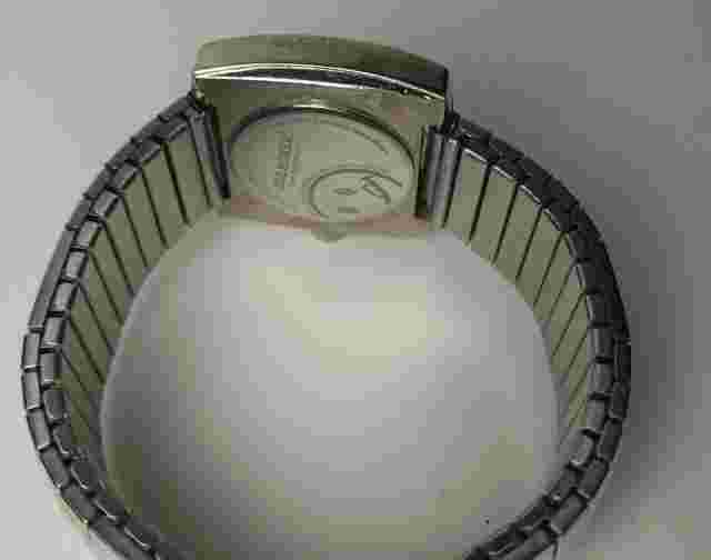 Joe Boxer Smiley Watch-Stainless steel caseback Japanese movement- vintage