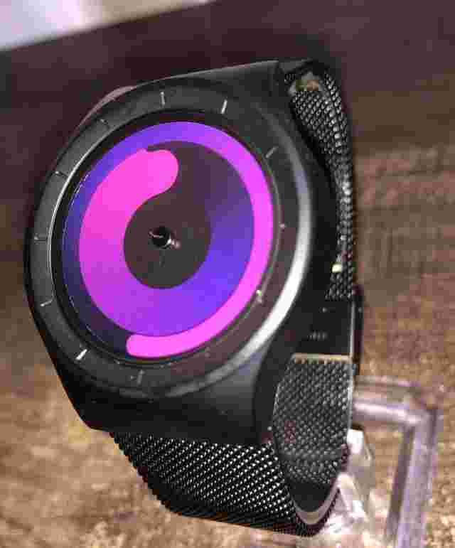 ZIIIRO MYSTERY DIAL WATCH, COOL UNIQUE FUTURISTIC SPACE AGE CRAZY HOUR 🛸