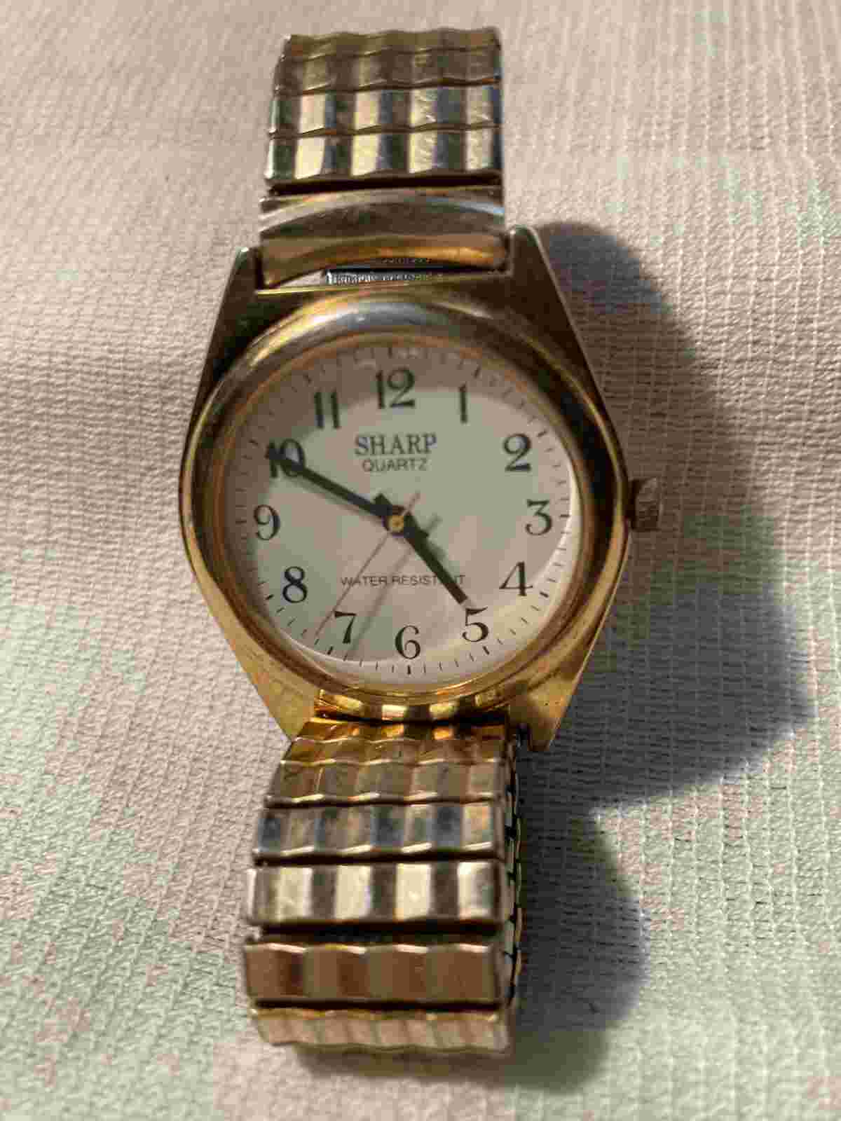 Men's Sharp Gold Water Resistant Bracelet Stretch Watch