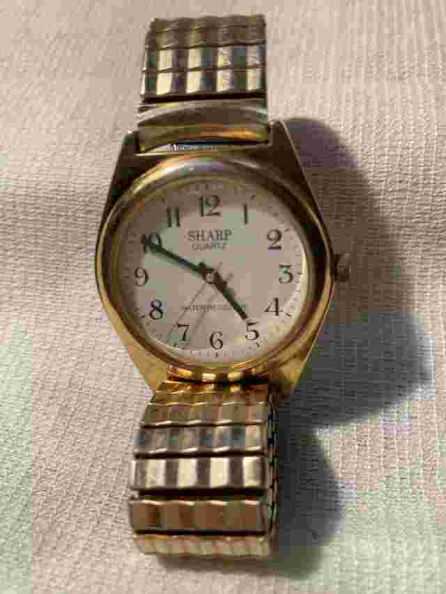 Men's Sharp Gold Water Resistant Bracelet Stretch Watch