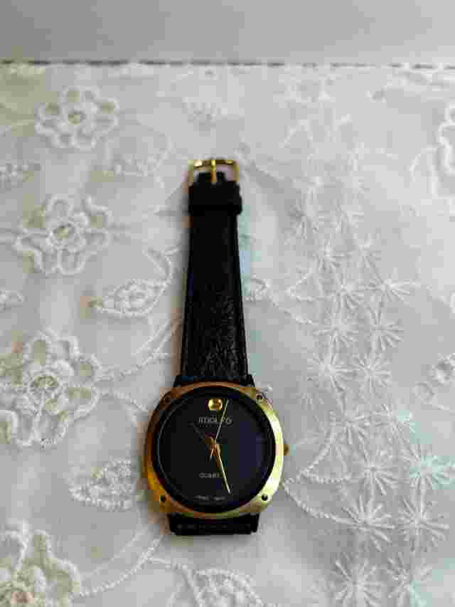 Vintage Adolfo Quartz Watch Mens Gold Case Black Dial and Leather Band U