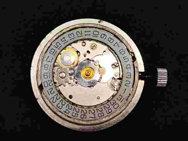 WESTERN AUTOMATIC MOVEMENT CAL NO.-ETA-2872 CROWN AT-3 O'CLOCK DATE ON-3 B-607