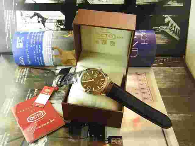 42mm OCTO Swiss Quartz B531B Big Day Quartz Mens Watch