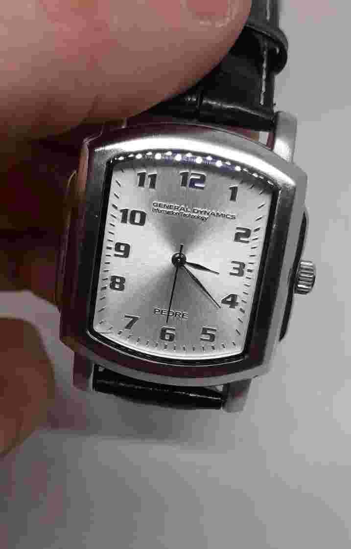 RUNNING Pedre Silver Face & Body General Dynamics Vintage Men's Watch
