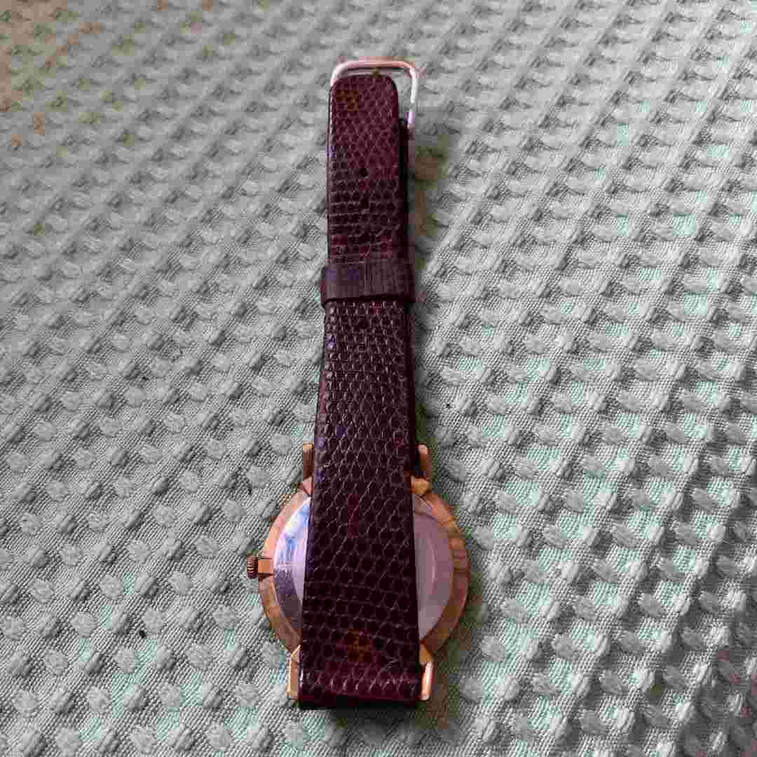 Universal Thin Watch Men's Hand-Wound