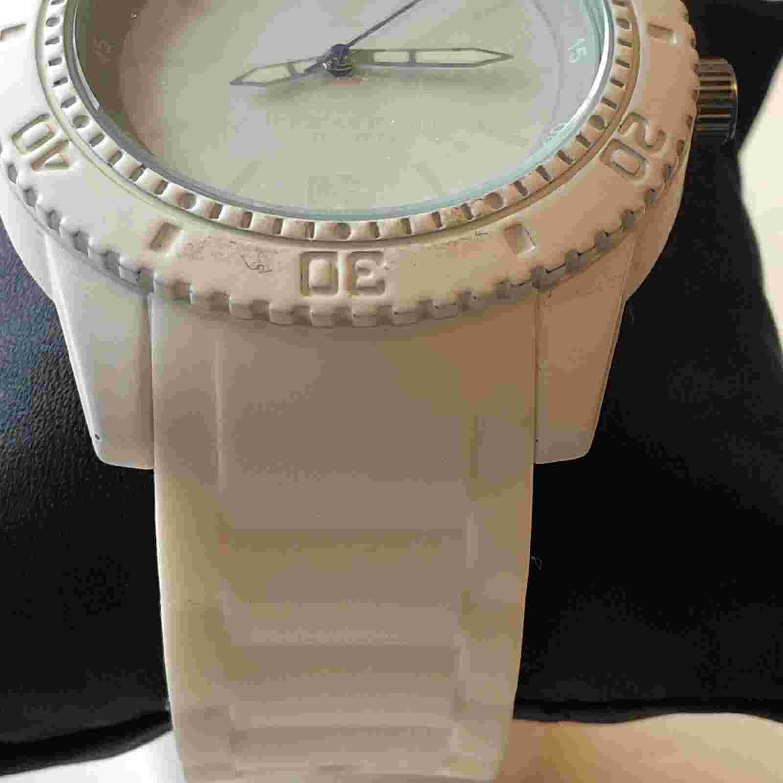 Anerican Eagle White Quartz Watch