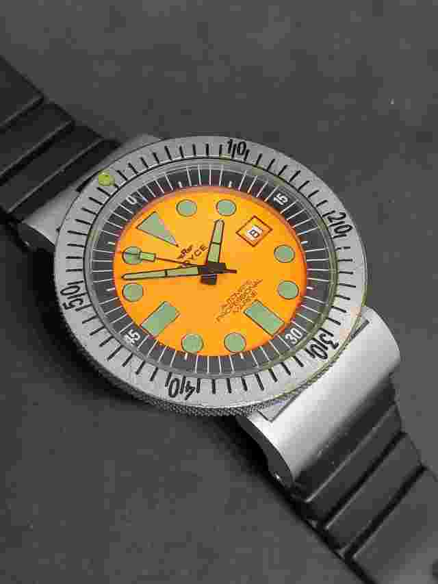70s Royce Orange Face Auto Professional Marine for French Navy Military Divers