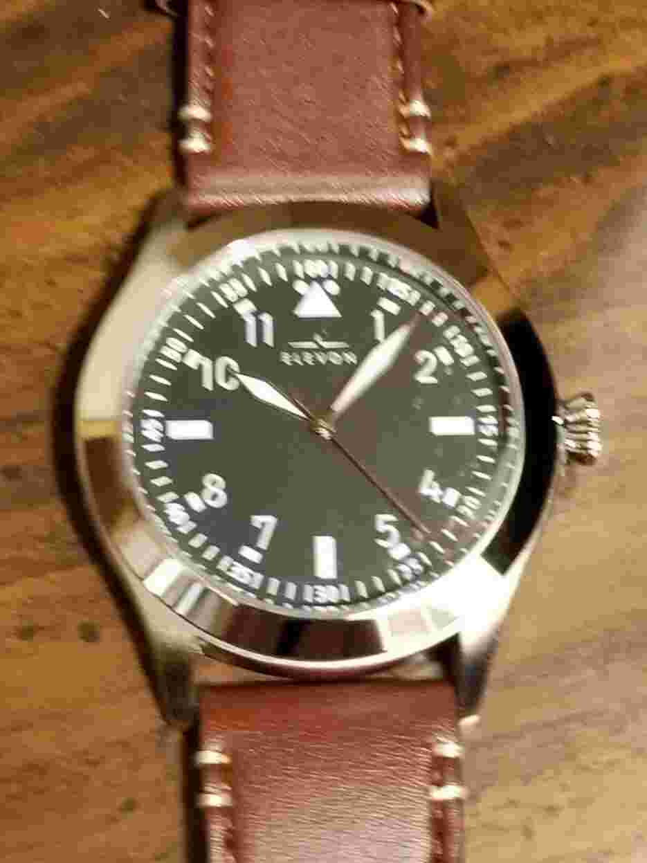 ELEVON HANSON AVIATOR GENUINE LEATHER WATCH - BLACK FACE RETAIL $119 ELE117-1