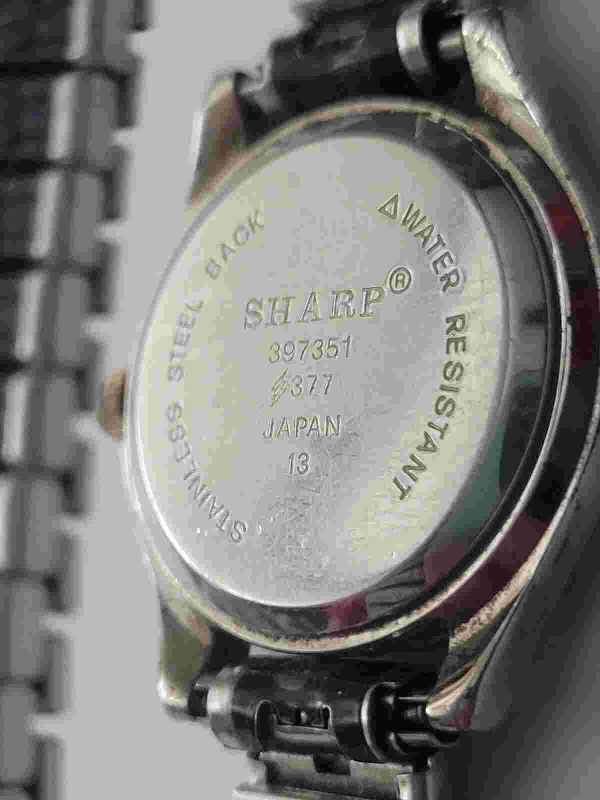 Sharp Women's Quartz Watch. #397351. WR. Needs Battery. Scratches. Sold As Is.