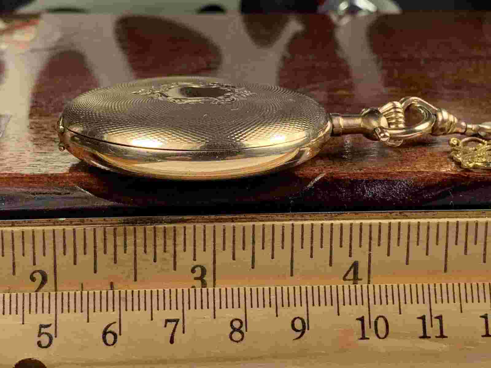 c1899 CROWN ANTIQUE HUNTER CASE POCKET WATCH Keeps Time BEAUTIFUL w/CHAIN FOB🎄