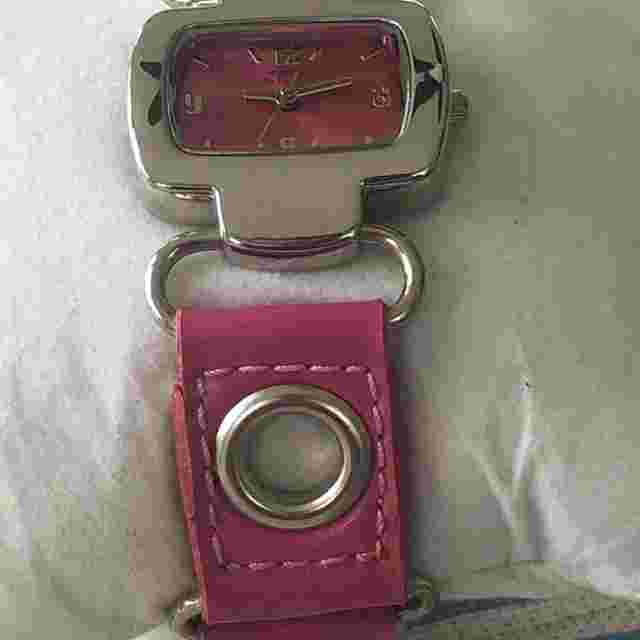 Montres De Fleur Quartz Watch Pink