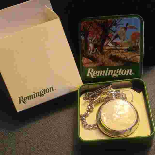 Remington Pocket Watch - Hunter with his Dog - FSC 29636-1 has case and box-Used