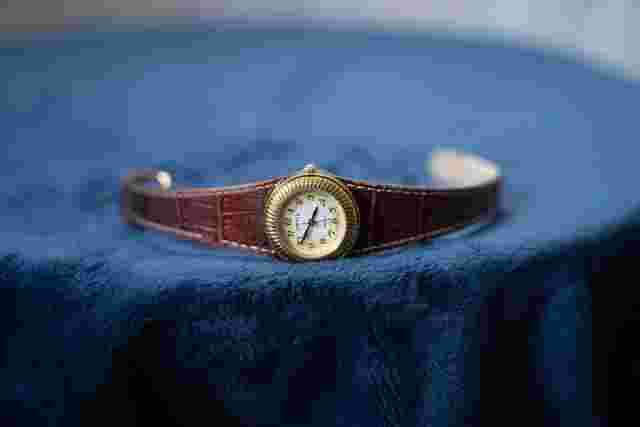 Orvis Ladies Gold Tone Watch with Brown Croc Band