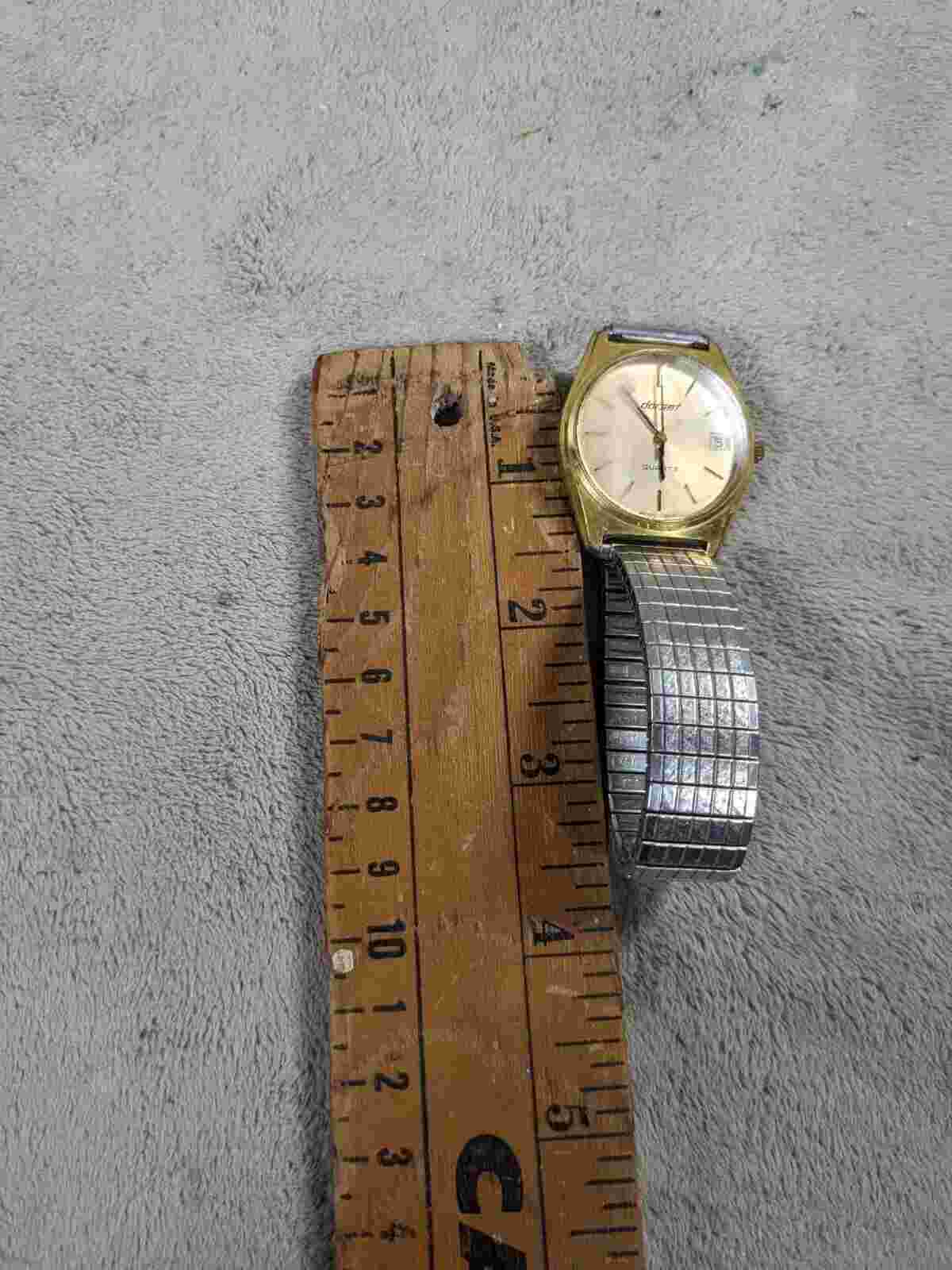 Vintage Dorset Quartz Men's Swiss Watch Gold And Silver - Needs Work