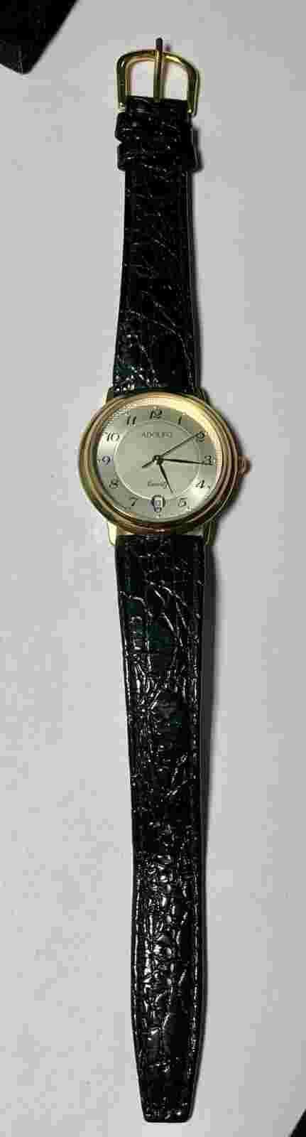 Beautiful Adolfo Women's Gold Tone Quartz Watch Genuine Leather Band 318-2115