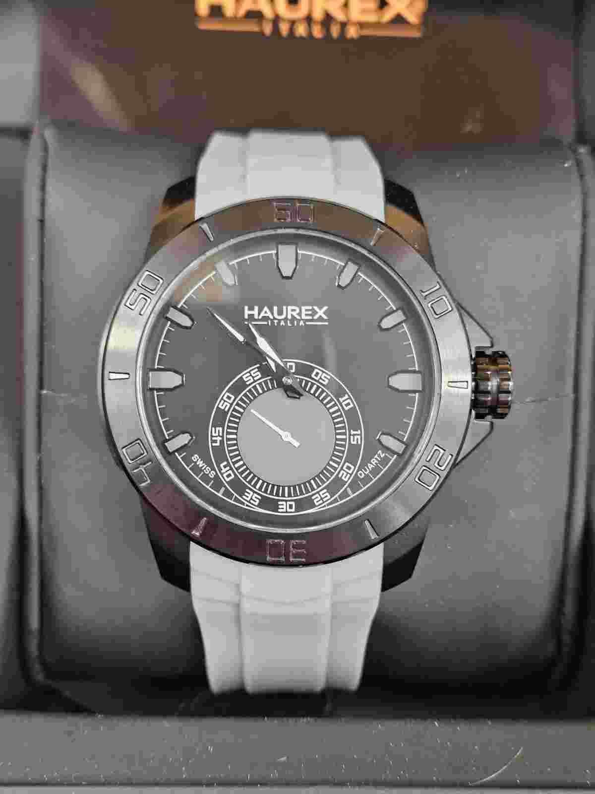 Haurex Italy Men's 3N503UJJ Acros Black Coated Steel Grey Rubber Strap Watch