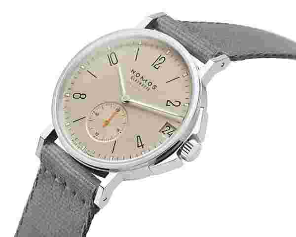 NOMOS Ahoi Neomatic 38 Date  527