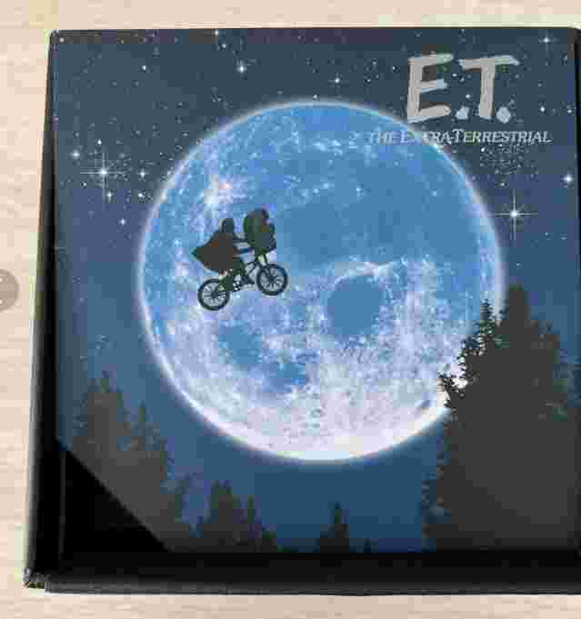 Universal Studios×CITIZEN E.T. Watch Limited to 200 JG2137-62L