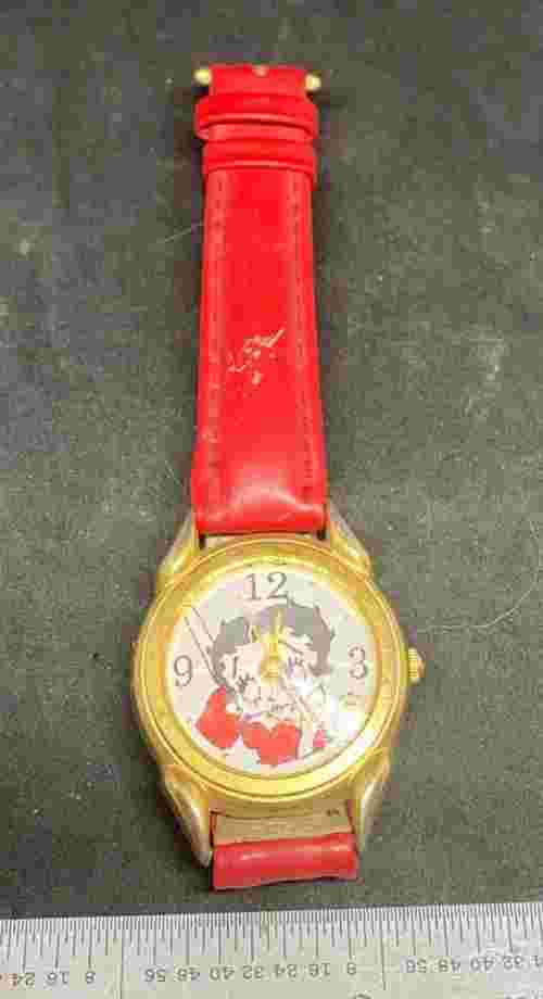 Cool Betty Boop as a Dancer Red Wrist Watch by FANTASMA 1995 Working & Free Ship