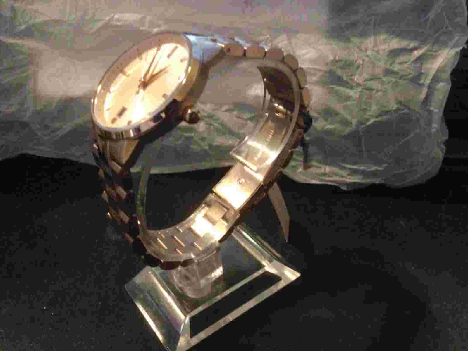 AMANDA WALKER LADIES WATCH (AW001RGBT) SALE NOW ON