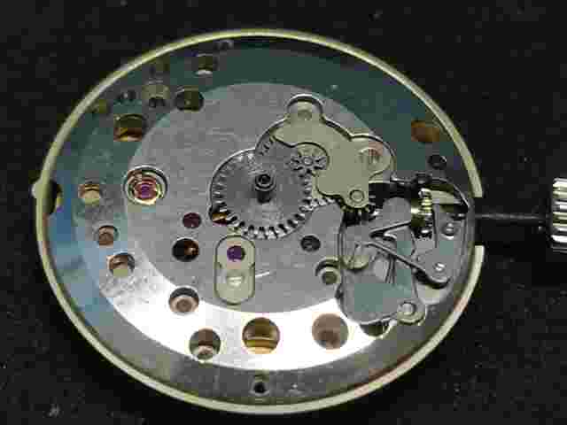 WESTERN WINDING MOVEMENT CAL NO FHF-676 CROWN AT-3 OCLOCK B-233